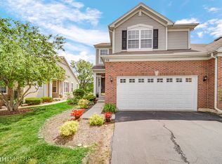 59 Regent Dr, Gilberts, IL 60136