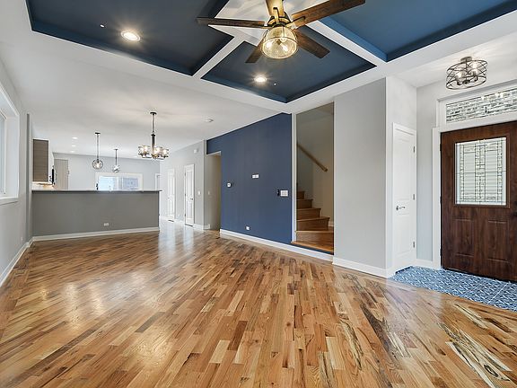 2nd image of 30 S Waller Ave