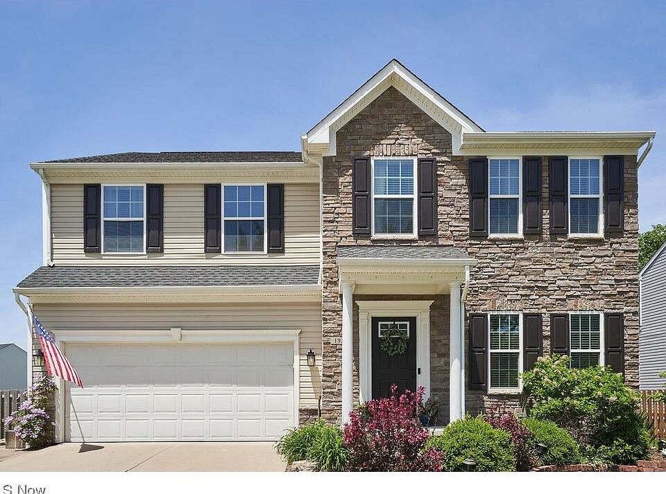 1st image of 1935 Thornwood Ln