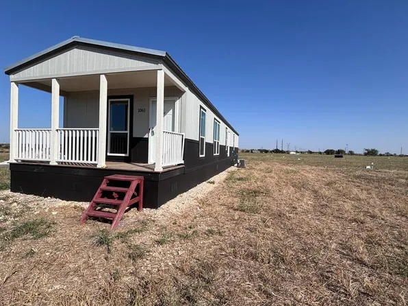 1061 Gale Dr, Salado, TX 76571