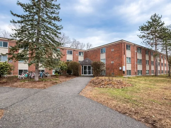 15 Weld St APT 51, Framingham, MA 01702