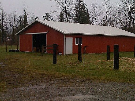 Eight stall barn