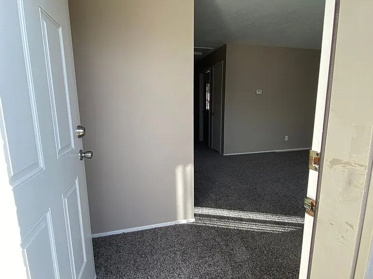 Southdale Square Apartments — Photo 48