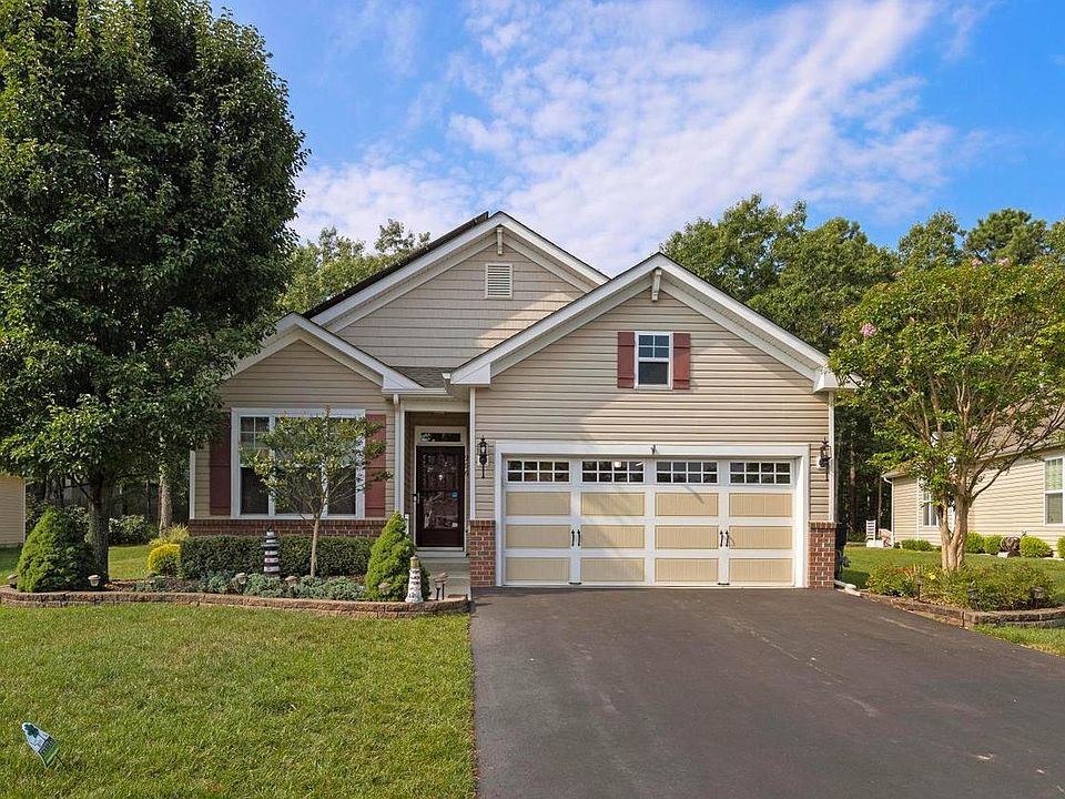 1st image of 256 Newport Way