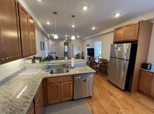 100 Flint St #1, Somerville, MA 02145
