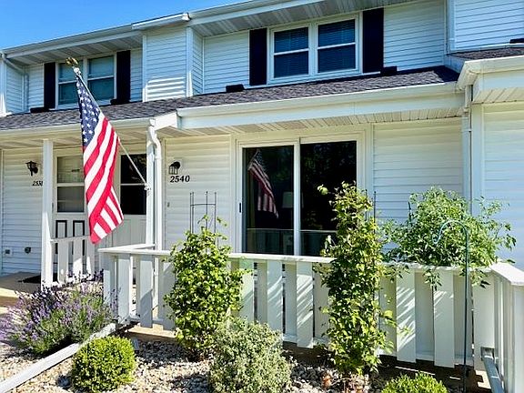 3rd image of 2540 Liberty Ln #6