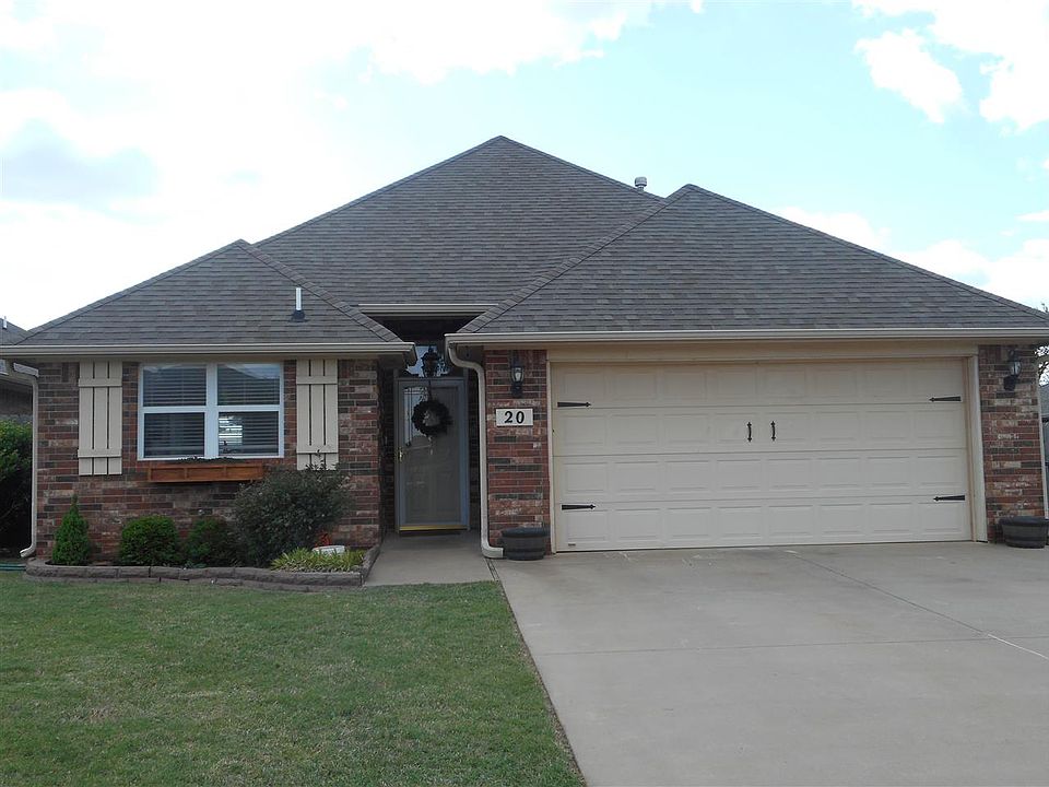 1st image of 20 Windsor Cir