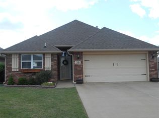 20 Windsor Cir, Stillwater, OK 74074