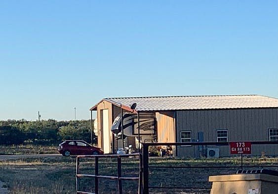 3rd image of 173 County Road 175