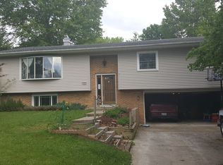 113 Crestview Dr, Hamilton, IL 62341
