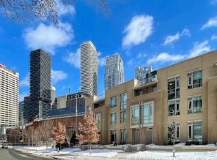223 Duplex Ave #121, Toronto, ON M5P 2B1