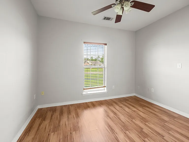48317 Fox Hollow Blvd — Photo 12