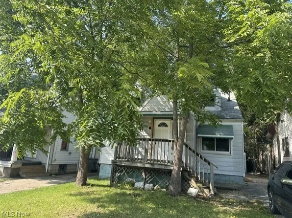 144 E Auburndale Ave, Youngstown, OH 44507