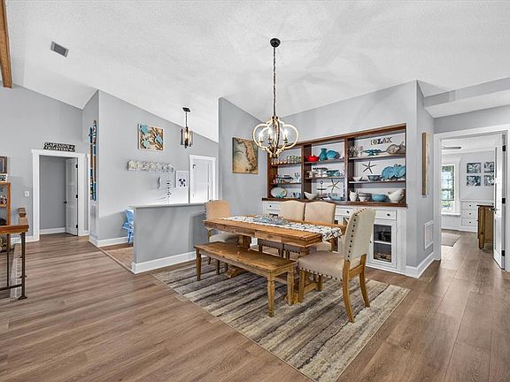 5th image of 4551 Ingersol Pl