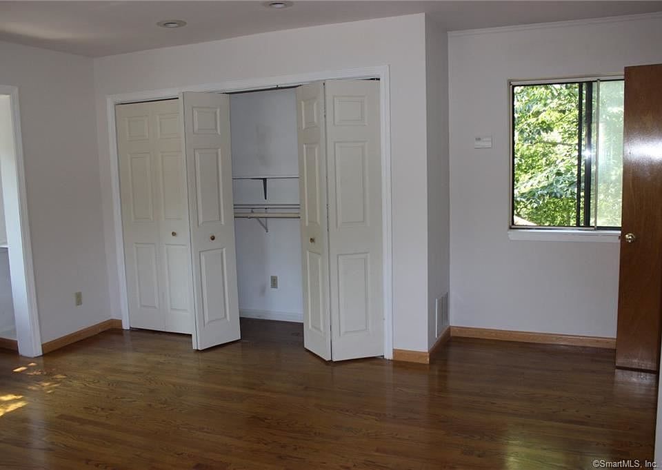 125 Rogers Rd Orange CT Zillow