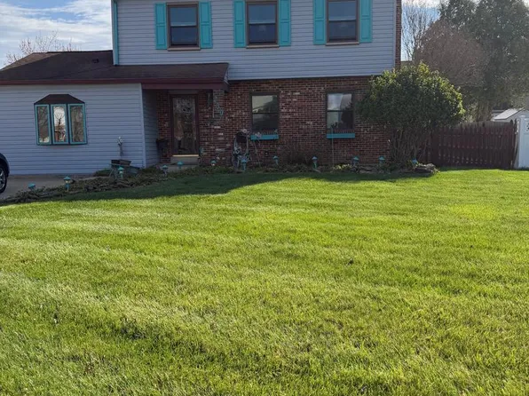 239 Tinsley Ct, Newark, DE 19702