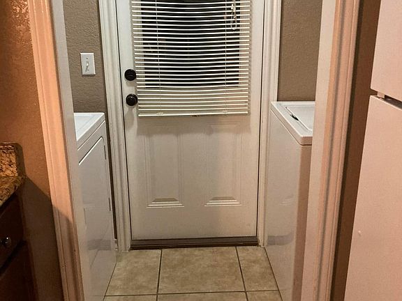 4th image of 119 Circle Ct #127