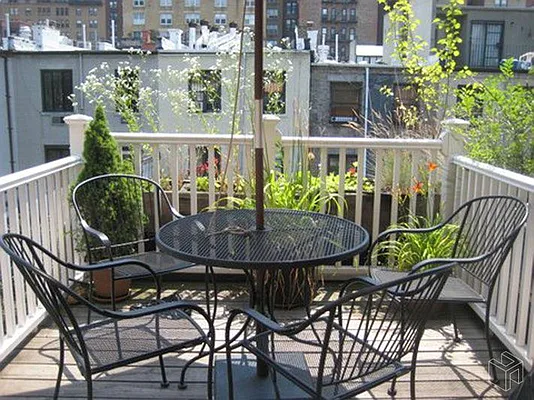 Rented by Halstead Real Estate | media 69