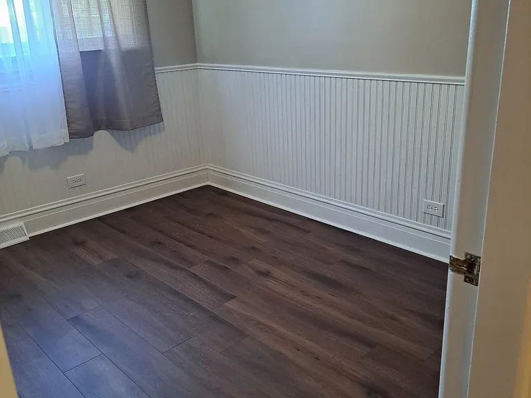 409 N Gerard Ave — Photo 10