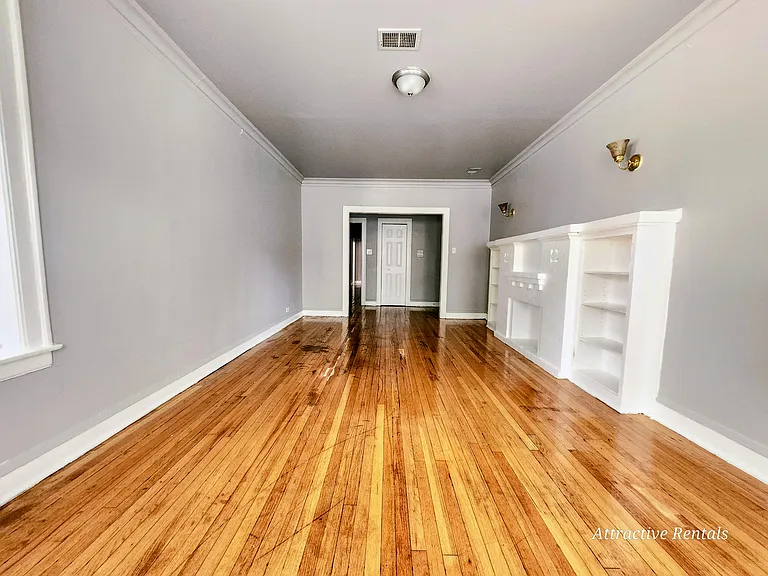 7801-03 S Marshfield Ave #1N — Photo 2