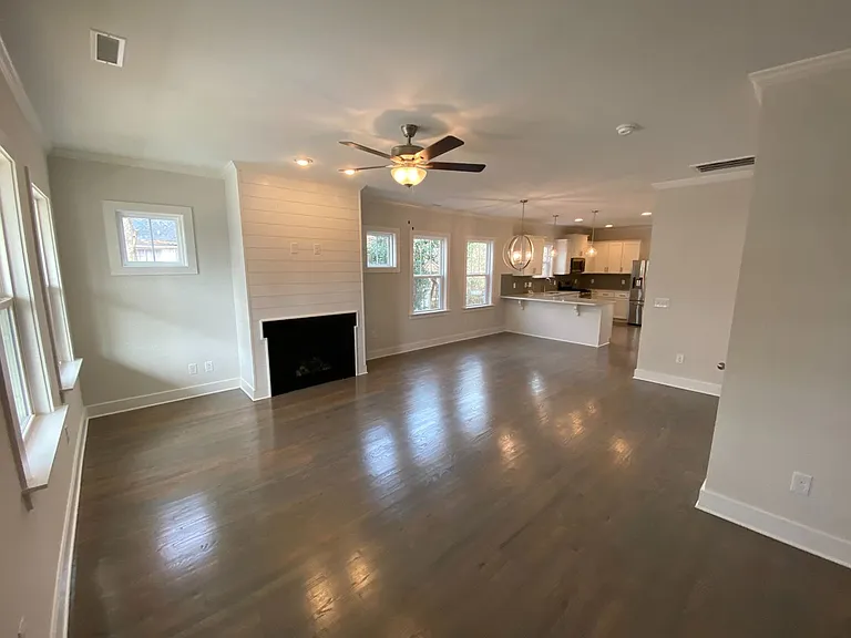 1706 Merrick St — Photo 12