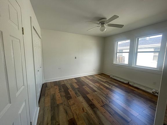 3rd image of 407 Wright Ave