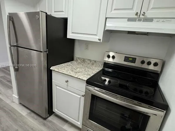 1790 79th Street Cswy APT B310, North Bay Village, FL 33141