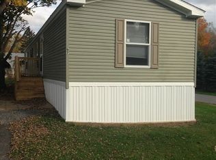 12 Pine Hollow Dr, Batavia, NY 14020