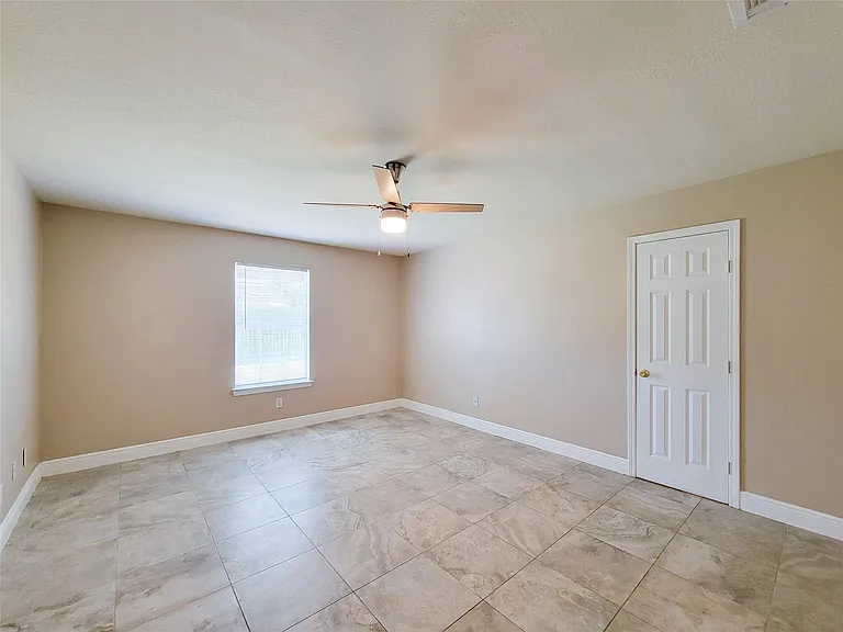 9319 Knockomie Ct — Photo 9
