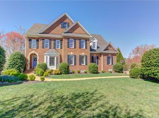 12825 Grendon Dr, Midlothian, VA 23113