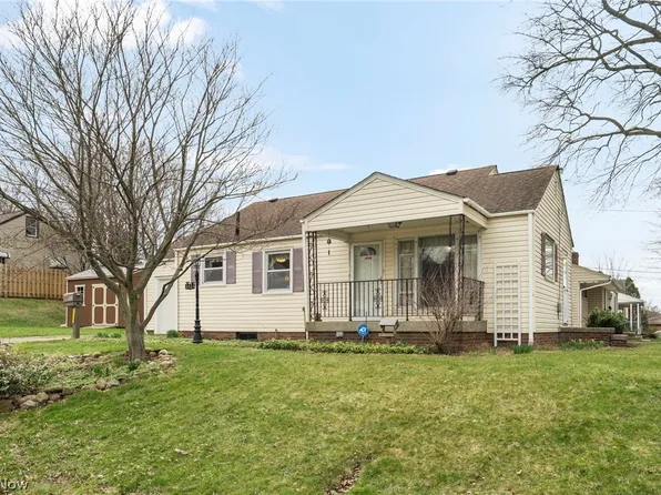4454 2nd St NW, Canton, OH 44708