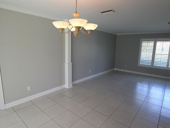 2nd image of 4270 Perth Ct