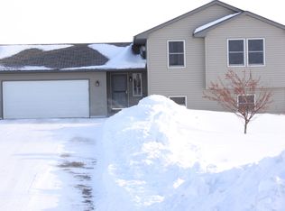 1407 146th Ave, New Richmond, WI 54017