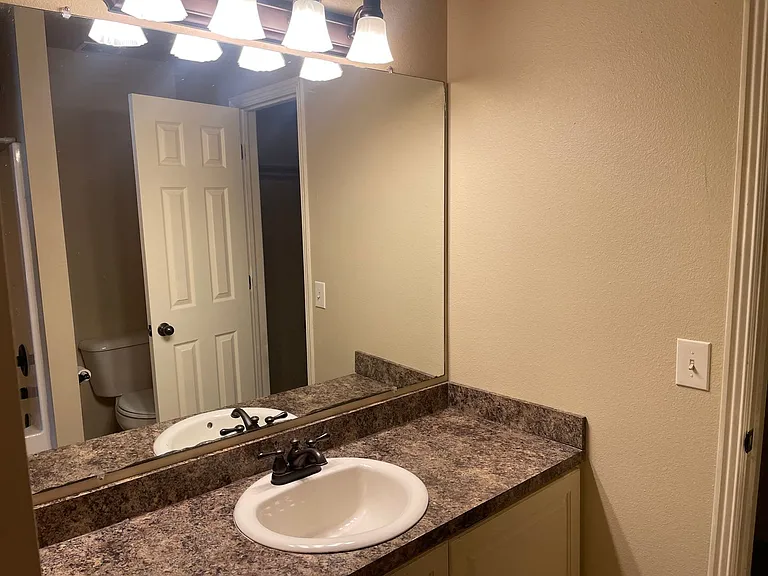 5500 Summit Ct #5515 — Photo 8
