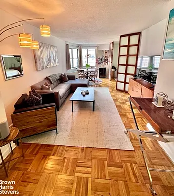 Rented by Brown Harris Stevens | media 8