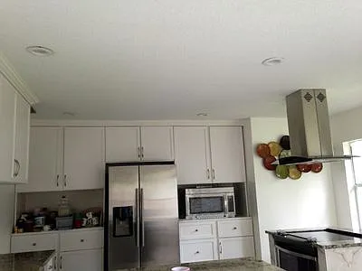 3 bed, 1468 sqft, $2,200 — Photo 2
