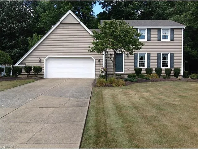 1568 Tamarisk Trl photo 1