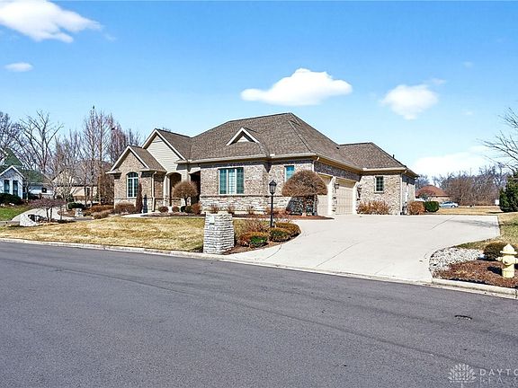 2nd image of 2184 Annandale Pl