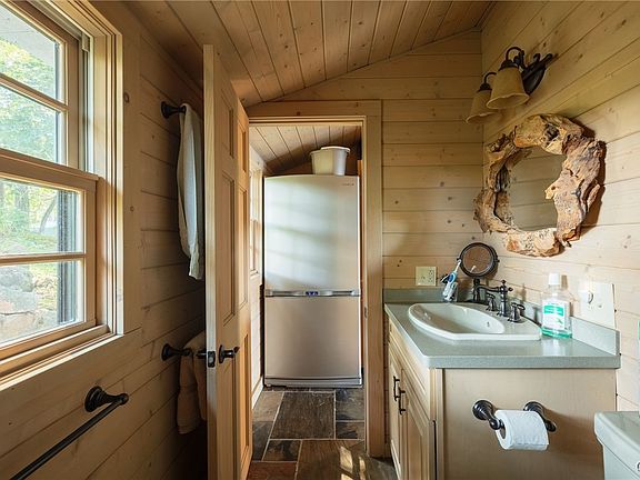 5th image of 3 Manhattan Is