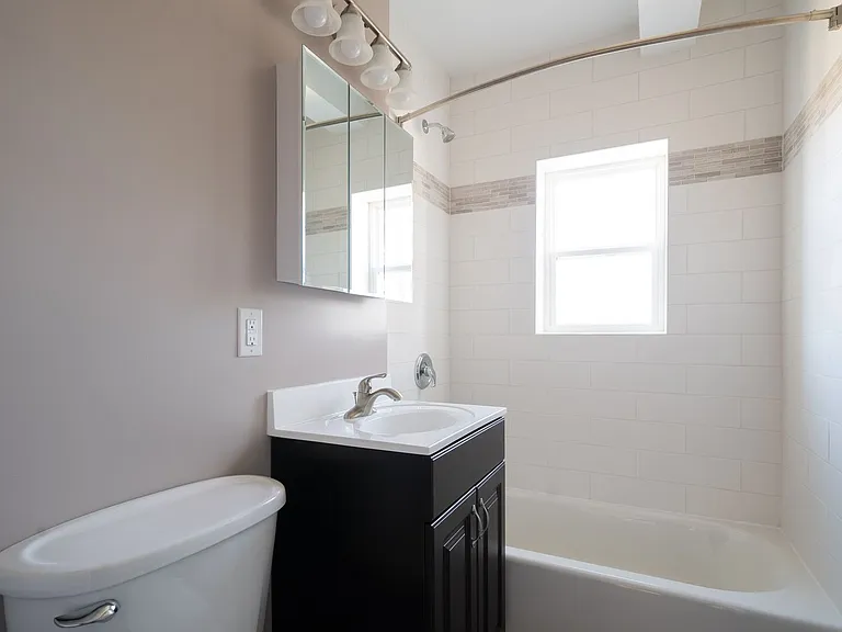 30 Euclid Ave — Photo 47