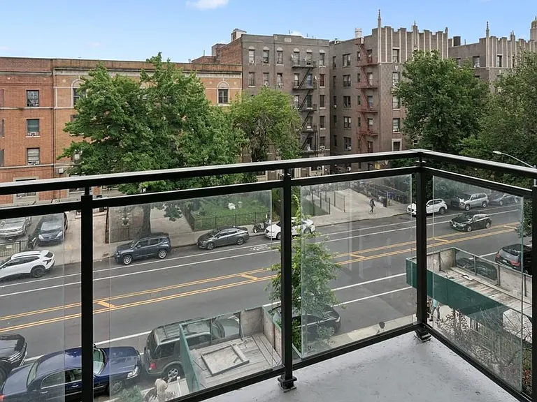 608 Ocean Ave #504 — Photo 6