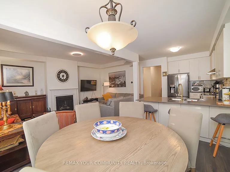 12 Viola St — Photo 9