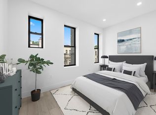 34-32 43rd St #2R, Long Island City, NY 11101