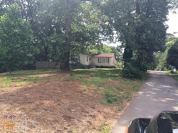 2nd image of 4071 Church St