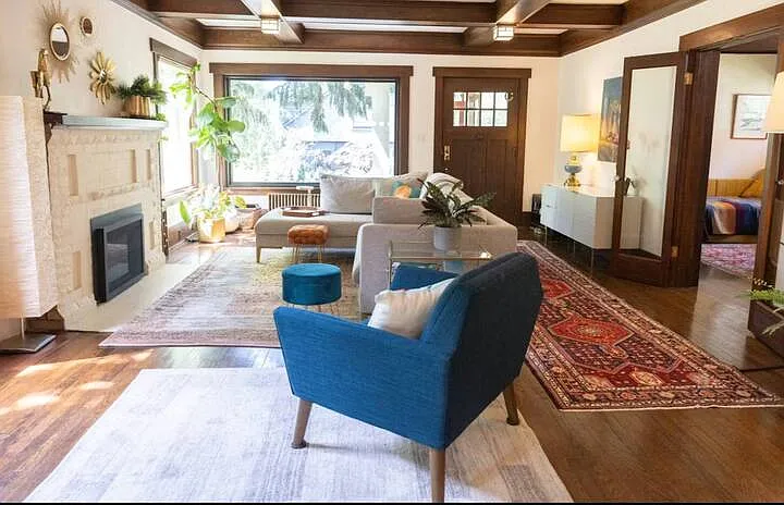5 bed, 2780 sqft, $5,000 — Photo 2