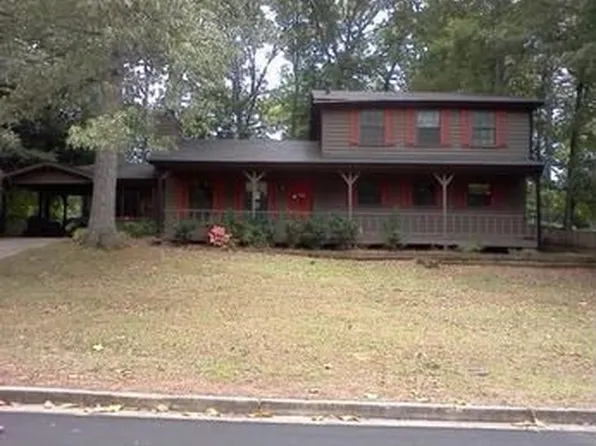 2903 Wood Hollow Ln, Jonesboro, GA 30236