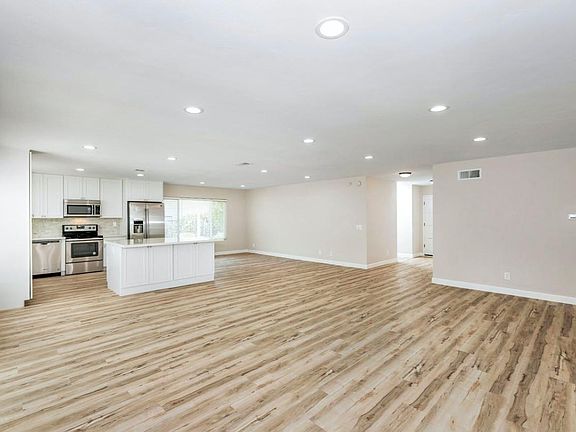 4th image of 13054 Cedilla Pl