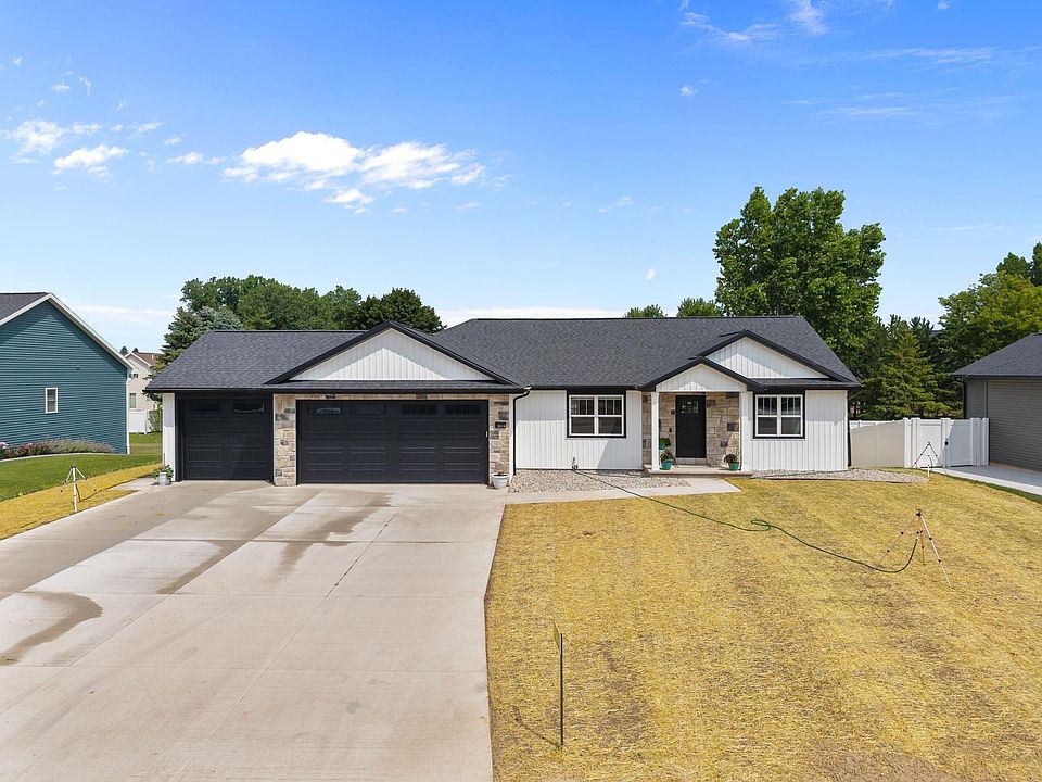 1st image of N3616 Gavin Dr