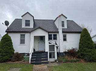 124 Plum St, Salix, PA 15952