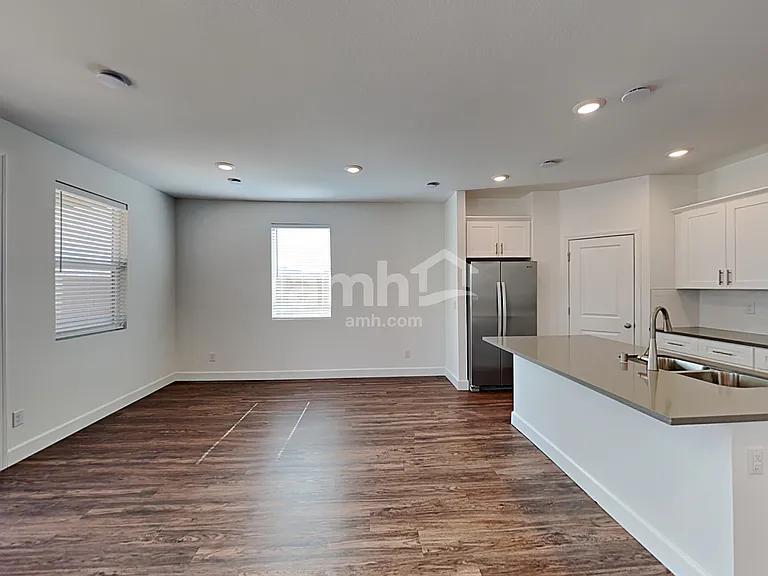 9148 Crocker Point Ct — Photo 5